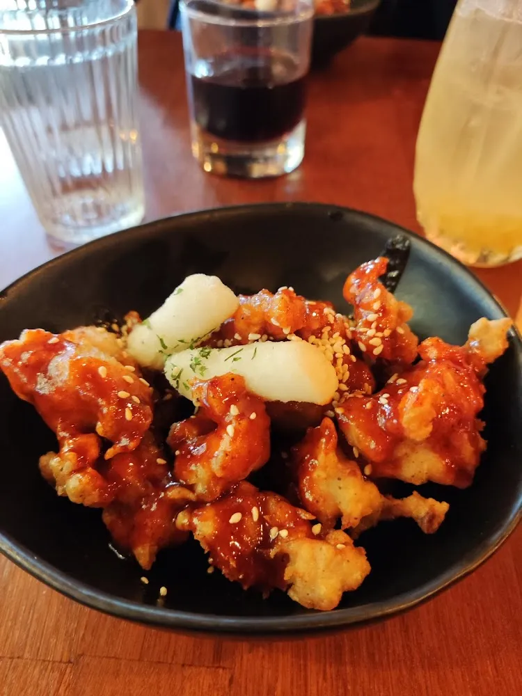Poulet Gris Coréen A la Sauce Pimentée